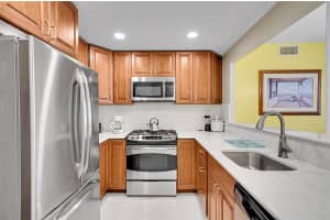 3140 S Ocean Dr 609, Hallandale Beach, FL 33009 - MLS#F10531124