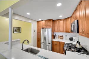 3140 Ocean Drive, Hallandale Beach, FL 33009 - MLS#F10531124