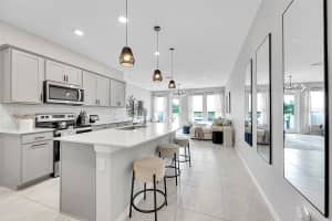 6112 Rancho Ln, West Palm Beach, FL 33415 - MLS#F10531131