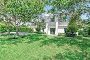 9 Tahoe Ln, Sea Ranch Lakes, FL 33308 - MLS#F10531132