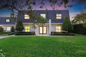 9 Tahoe Ln, Sea Ranch Lakes, FL 33308 - MLS#F10531132