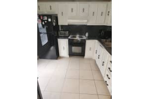 645 Marlboro Oval 645, Lake Worth, FL 33467 - MLS#F10531148