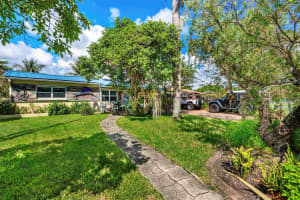 4717 SW 35th Ave, Dania Beach, FL 33312 - MLS#F10531149