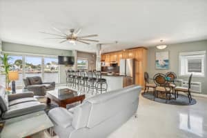 561 Bayshore Dr 1, Fort Lauderdale, FL 33304 - MLS#F10531155