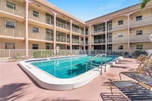 100 SE 6th Ave 104, Pompano Beach, FL 33060 - MLS#F10531162