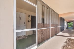 100 SE 6th Ave 104, Pompano Beach, FL 33060 - MLS#F10531162