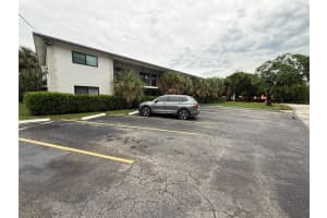 2255 NE 51st St A5, Fort Lauderdale, FL 33308 - MLS#F10531192