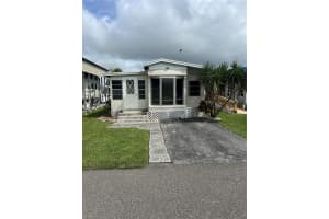 10 Shell Rd, Okeechobee, FL 34974 - MLS#F10531202