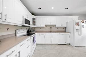1621 NW 20th Ave 203, Delray Beach, FL 33445 - MLS#F10531219