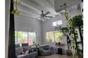 1313 NE 16th Ter 1, Fort Lauderdale, FL 33304 - MLS#F10531236