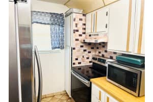 7400 17th Street, Plantation, FL 33313 - MLS#F10531242