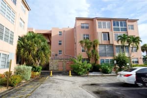 2821 Somerset Dr 203, Lauderdale Lakes, FL 33311 - MLS#F10531246