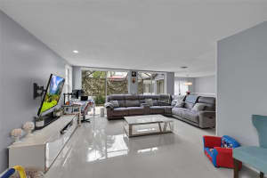 11711 SW 1st St, Coral Springs, FL 33071 Sold 12/18/25