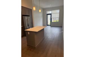 8300 Cleary Blvd 316, Plantation, FL 33324 - MLS#F10531261