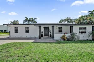90 Ne 26th St, Wilton Manors