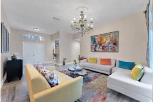 1350 Meadows Blvd, Weston, FL 33327 - MLS#F10531277