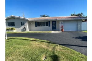 1260 SE 14th St, Deerfield Beach, FL 33441 - MLS#F10531345