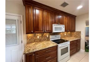 1260 SE 14th St, Deerfield Beach, FL 33441 - MLS#F10531345