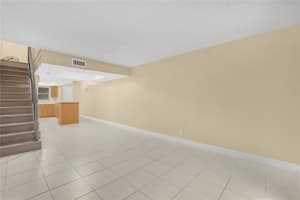 6111 SW 42nd Ct, Davie, FL 33314 - MLS#F10531353