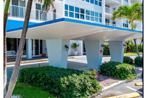 800 SE 20th AVE 203, Deerfield Beach, FL 33441 - MLS#F10531379