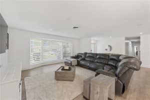 4916 Buchanan St, Hollywood, FL 33021 - MLS#F10531408