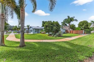 6847 NW 27TH WAY, Fort Lauderdale, FL 33309 - MLS#F10531411