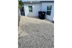 2201 NE 135th Ln, North Miami Beach, FL 33181 - MLS#F10531413
