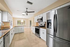 10911 Greentrail Dr, Boynton Beach, FL 33436 - MLS#F10531432
