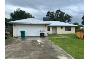 522 SE 36th Ter, Okeechobee, FL 34974 Sold 12/05/25