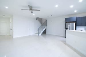 424 SE 16th Street, Fort Lauderdale, FL 33316 - MLS#F10531481