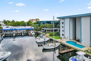 1424 SE 15th St 24, Fort Lauderdale, FL 33316 - MLS#F10531501