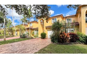 14015 N Forest Oak Cir 14015, Davie, FL 33325 - MLS#F10531553