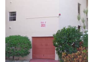 2831 Sunrise Lks Drive, Fort Lauderdale, FL 33322 - MLS#F10531568