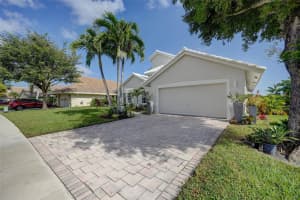 6014 Golf Villas Drive, Boynton Beach, FL 33437 - MLS#F10531571