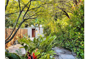 1028 NE 36th St Cottage, Oakland Park, FL 33334 - MLS#F10531573