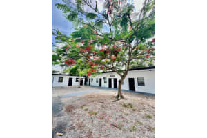 424 NW 15th Ter 3, Fort Lauderdale, FL 33311 - MLS#F10531579