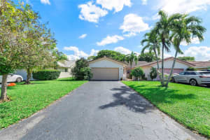3013 NW 103rd Ln, Coral Springs, FL 33065 - MLS#F10531588