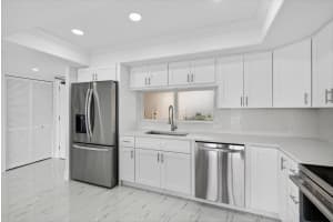 2480 Presidential Way 902, West Palm Beach, FL 33401 - MLS#F10531590