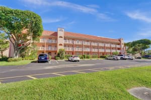 9421 Sunrise Lakes Boulevard 206, Sunrise, Fl 33322, Sunrise