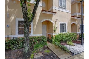 7917 Tuscany Ct, Tamarac, FL 33321 - MLS#F10531616