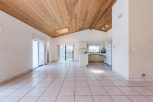 5250 SW 101st Ave, Cooper City, FL 33328 Sold 12/01/25