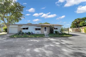 2617 SW Natura Ave, Deerfield Beach, FL 33441 - MLS#F10531639
