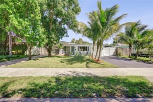 1220 NE 26th Ave, Pompano Beach, FL 33062 - MLS#F10531698