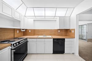 4524 NW 43rd Ave, Tamarac, FL 33319 - MLS#F10531708