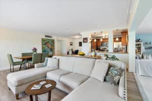 3050 47th Court, Fort Lauderdale, FL 33308 - MLS#F10531714