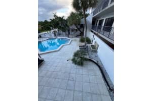 2100 NE 33rd Ave 0, Fort Lauderdale, FL 33305 - MLS#F10531716