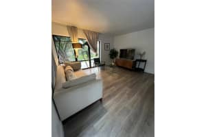 2100 NE 33rd Ave 0, Fort Lauderdale, FL 33305 - MLS#F10531717