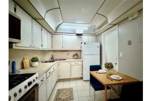 12 NE 19th Ct 204A, Wilton Manors, FL 33305 - MLS#F10531720