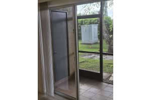 10481 NW 8th St 102, Hollywood, FL 33026 - MLS#F10531739