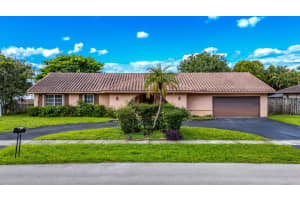1901 SW 75th Ave, Plantation, FL 33317 - MLS#F10531747